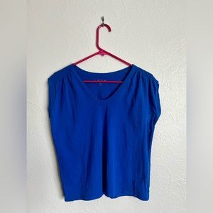 LOFT Smocked V-Neck Muscle Tee Size Small